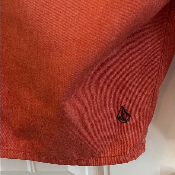 Volcom Rust Shorts 33 - Picture 6 of 12
